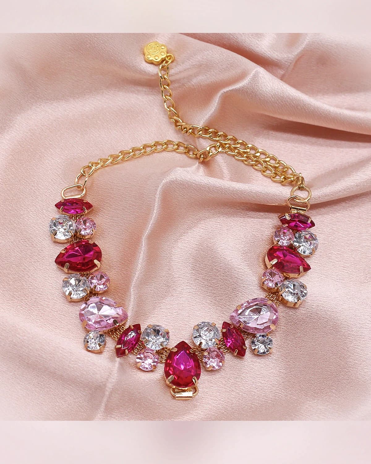 Rose Gala Collar alternate view