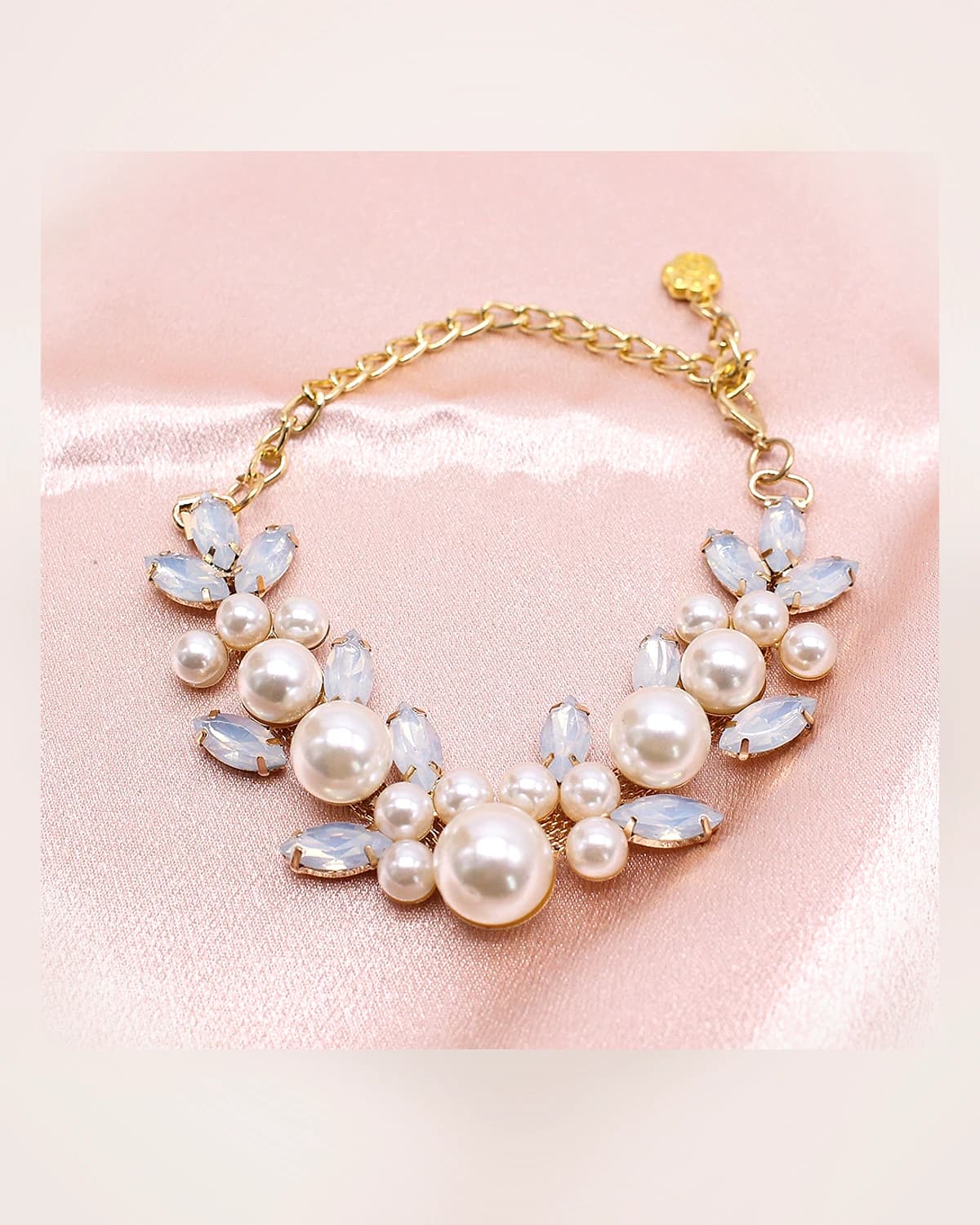 Pearl Garland Collar